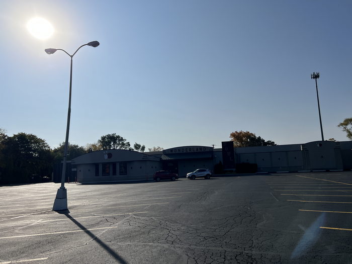 Wonderland Lanes - October 2022 (newer photo)